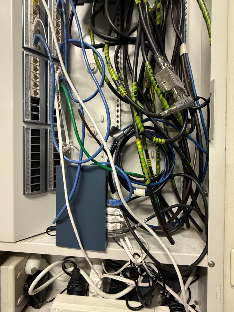 network tidy up Moorooduc